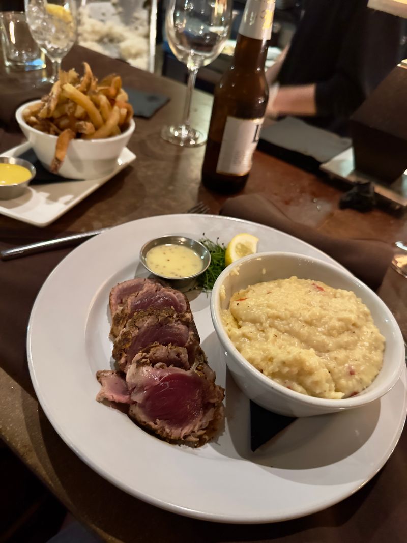 Saltus River Grill