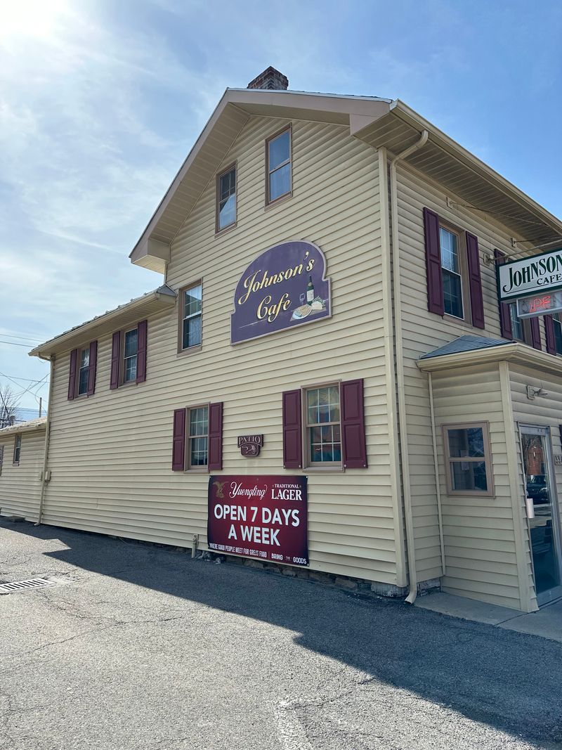 Johnson&rsquo;s Caf&eacute; (Montoursville, Pennsylvania)