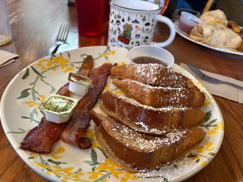 Toasted Owl Café, Flagstaff