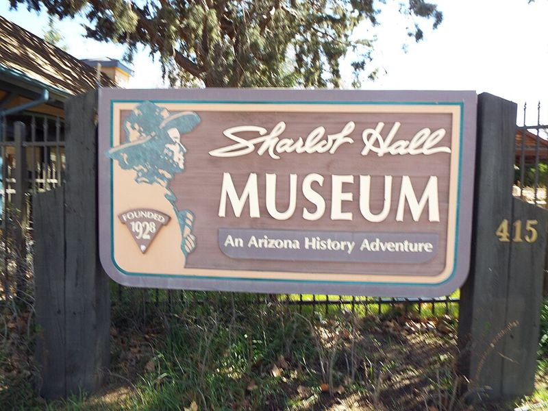 Sharlot Hall Museum Holiday Displays