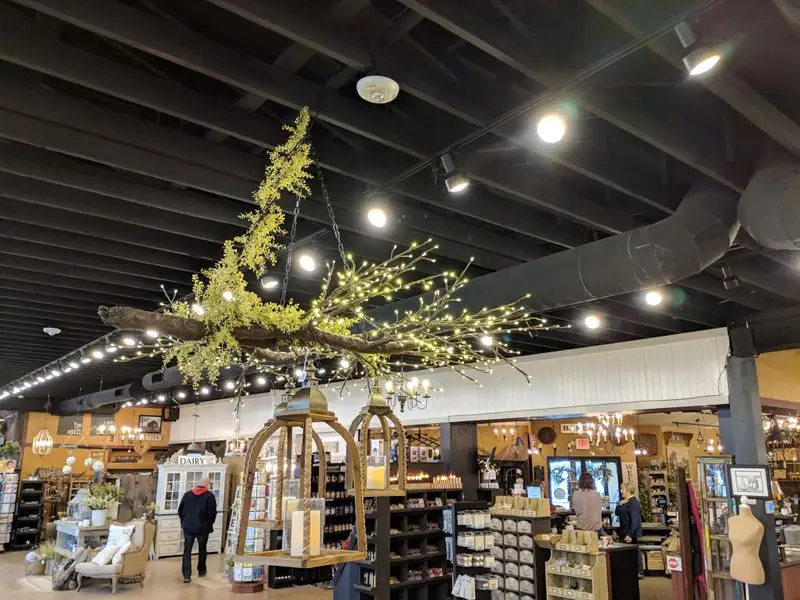 Customer service and accessibility