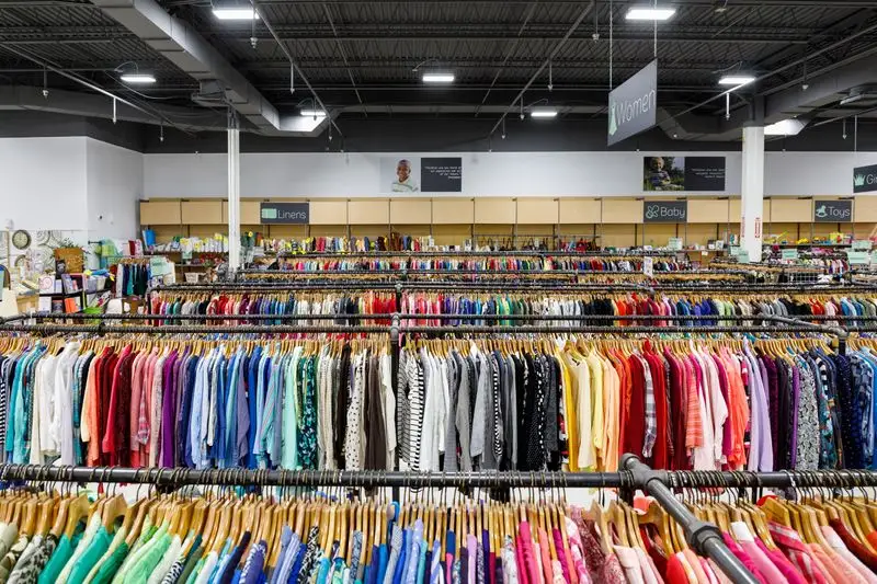 Thrift And Vinyl Treasure Loop