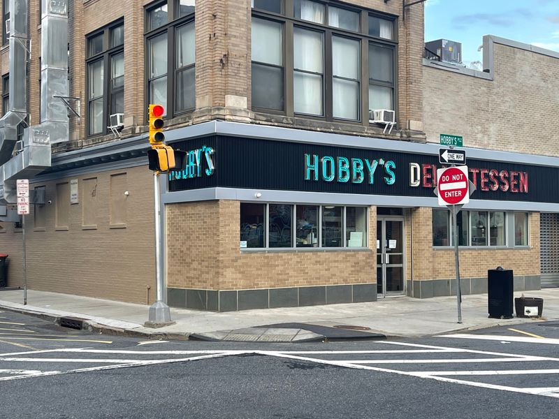 Hobby&rsquo;s Delicatessen (Newark, New Jersey)