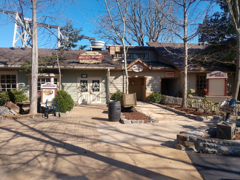 Molly's Mill Restaurant &mdash; Silver Dollar City