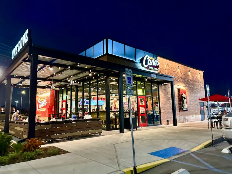 Raising Cane's Chicken Fingers - Southaven, MS