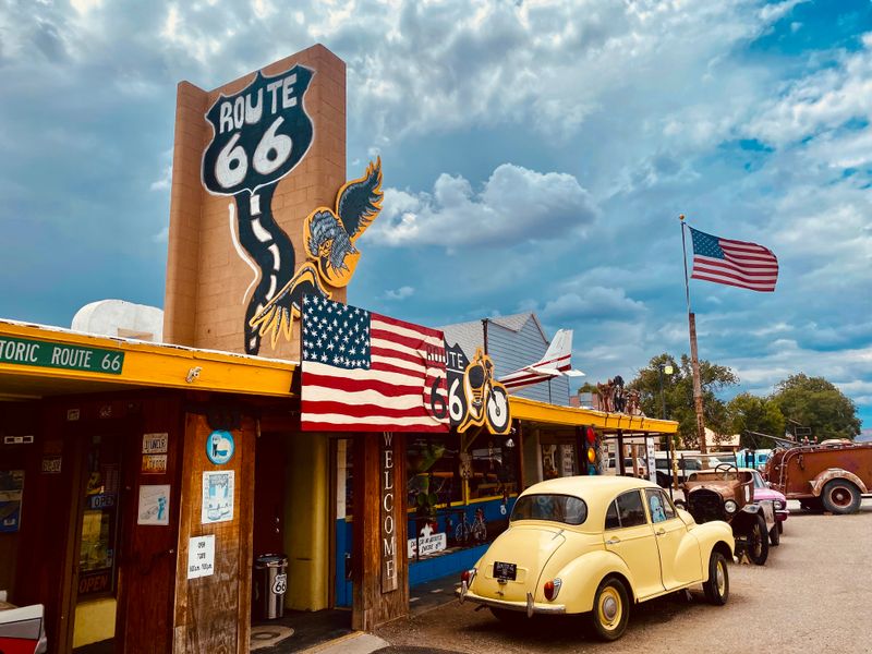 Americana Souvenir Shops