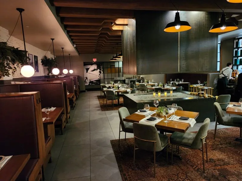 Moto, Nashville, Tennessee