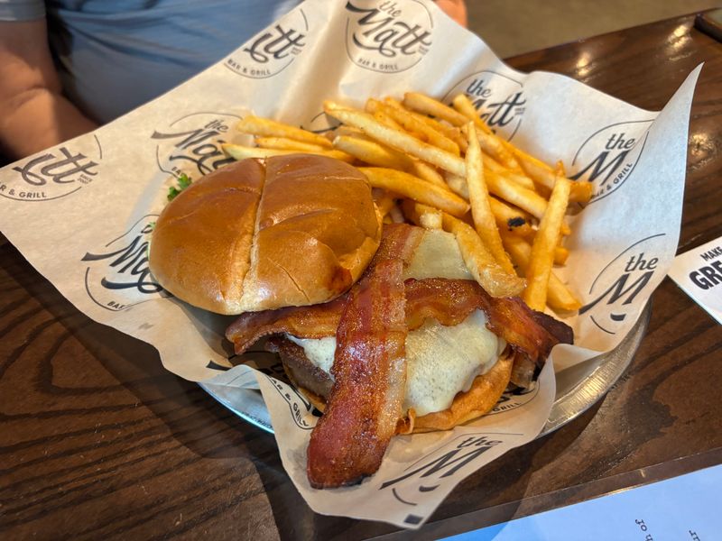 The Old Mattress Factory Bar & Grill, Omaha