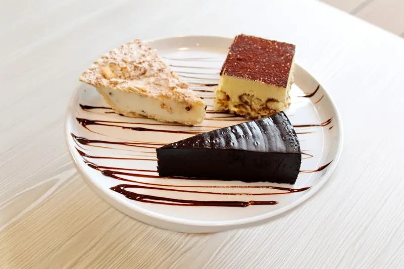 Frank Pepe Pizzeria Napoletana, New Haven, Connecticut