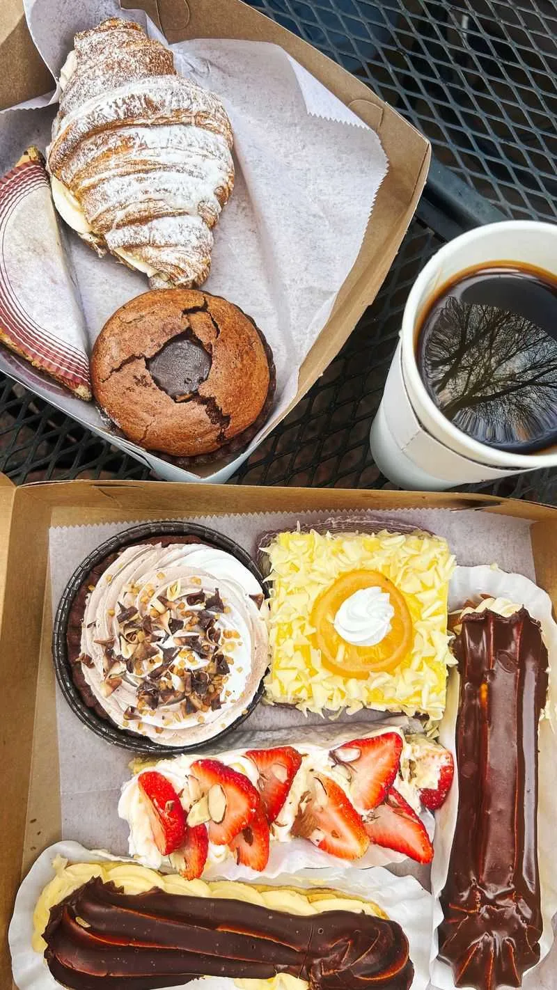 Coffee, drinks, and how to pace your tasting