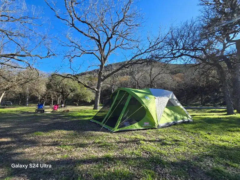 Campfire Comforts: Cozy Evenings Under Big Skies