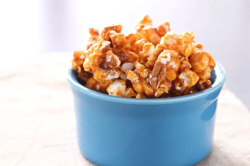 Homemade Caramel Corn