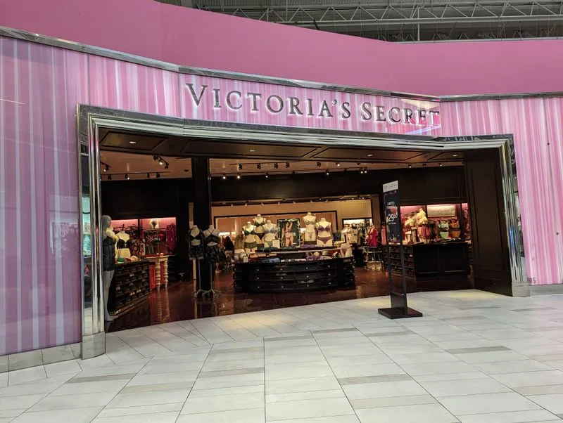 Sustainability and Smart Wardrobe Building