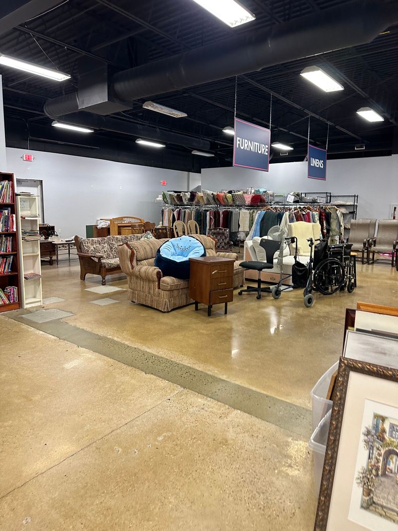 Salvation Army Family Store, Fredericksburg