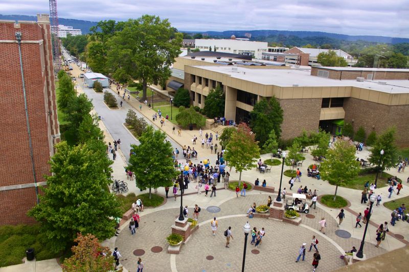Chattanooga - University of Tennessee at Chattanooga and Riverfront