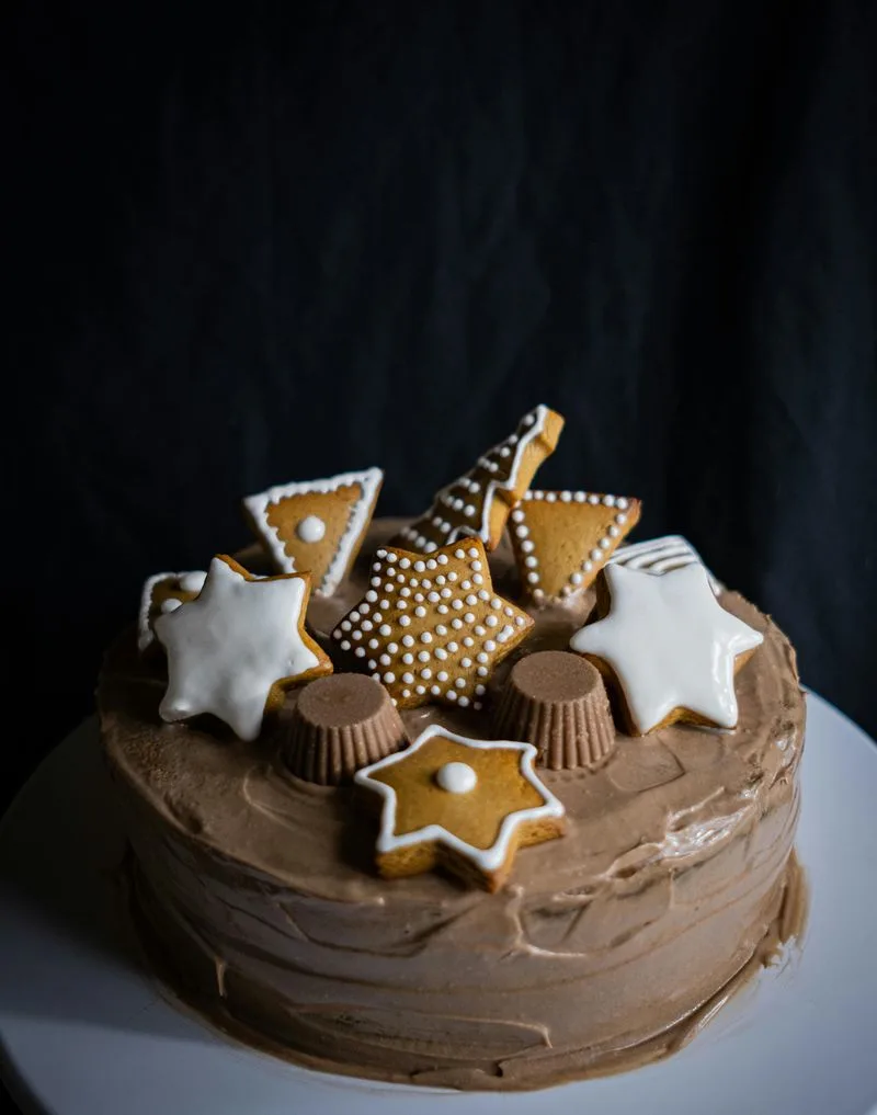 Gingerbread Cookies/Cake