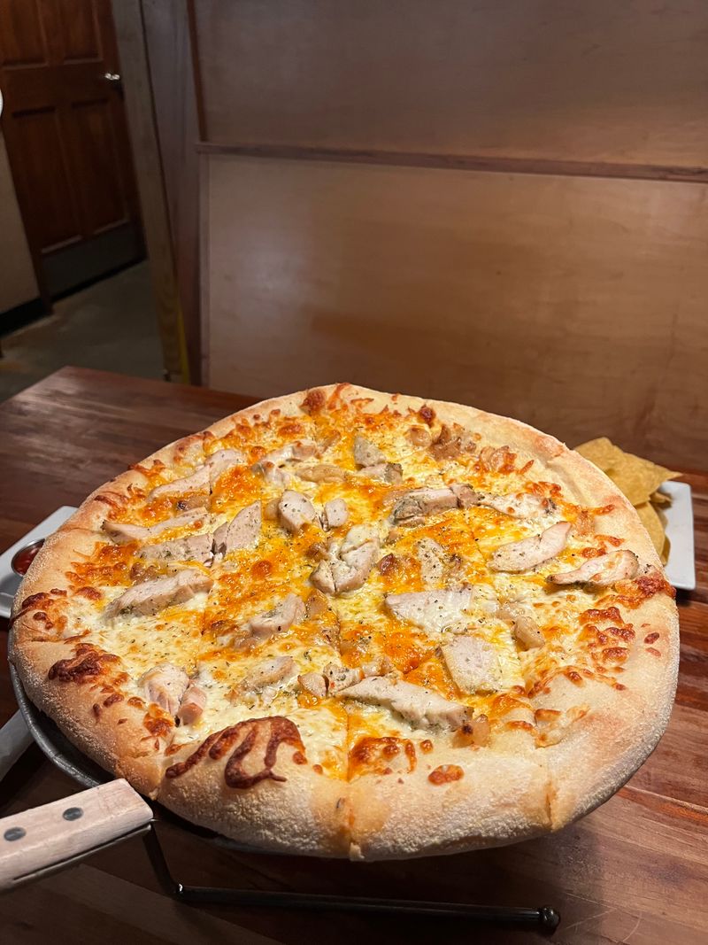 Sauce, cheese, and topping quality