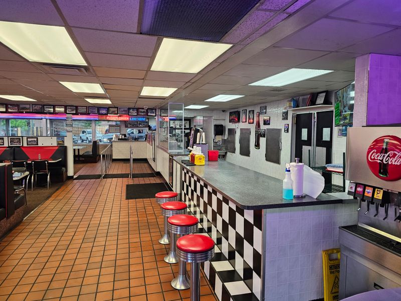 Jim’s Burger Haven — Thornton
