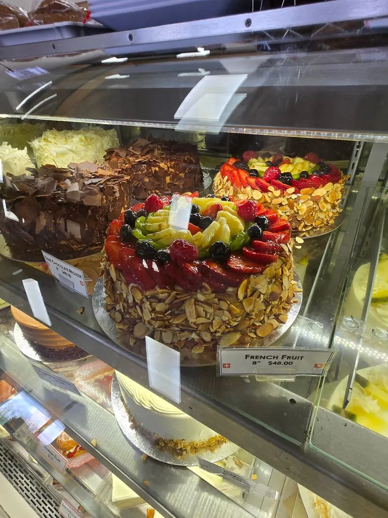 Market Finds: Chocolates And Pantry