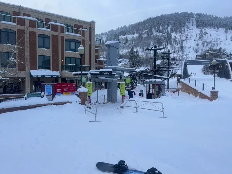 Santa Comes Down Town Lift