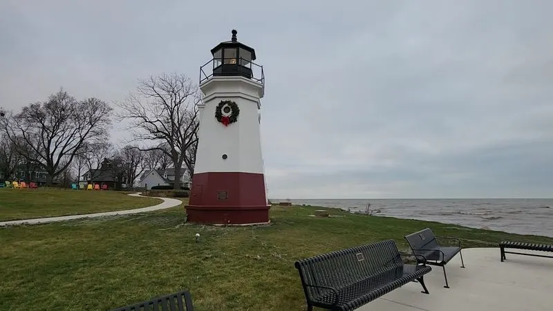 Vermilion Lighthouse (Vermilion)