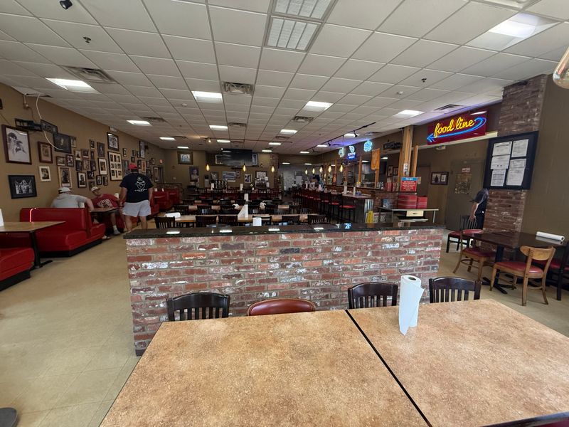 Tennessee &ndash; Arnold&rsquo;s Country Kitchen (Nashville)