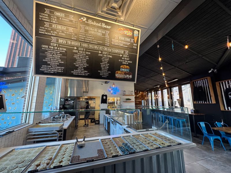 Tennessee &ndash; The Baked Bear (Nashville)