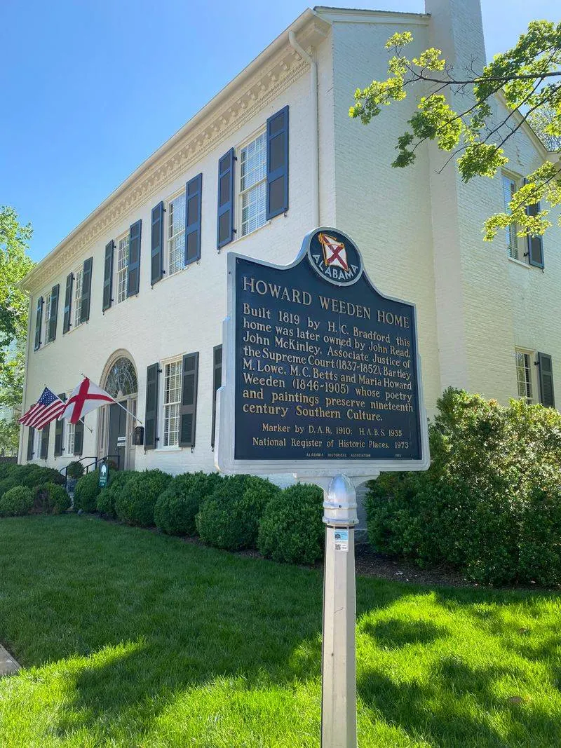 Historic pause in Twickenham and the Weeden House Museum