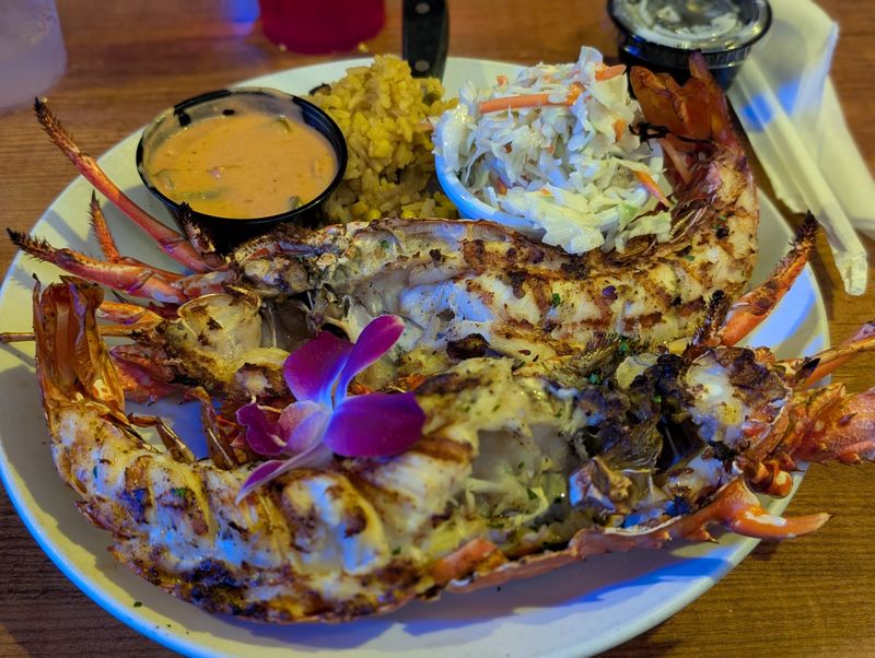 Walt's Fish Market & Restaurant &mdash; Sarasota, FL