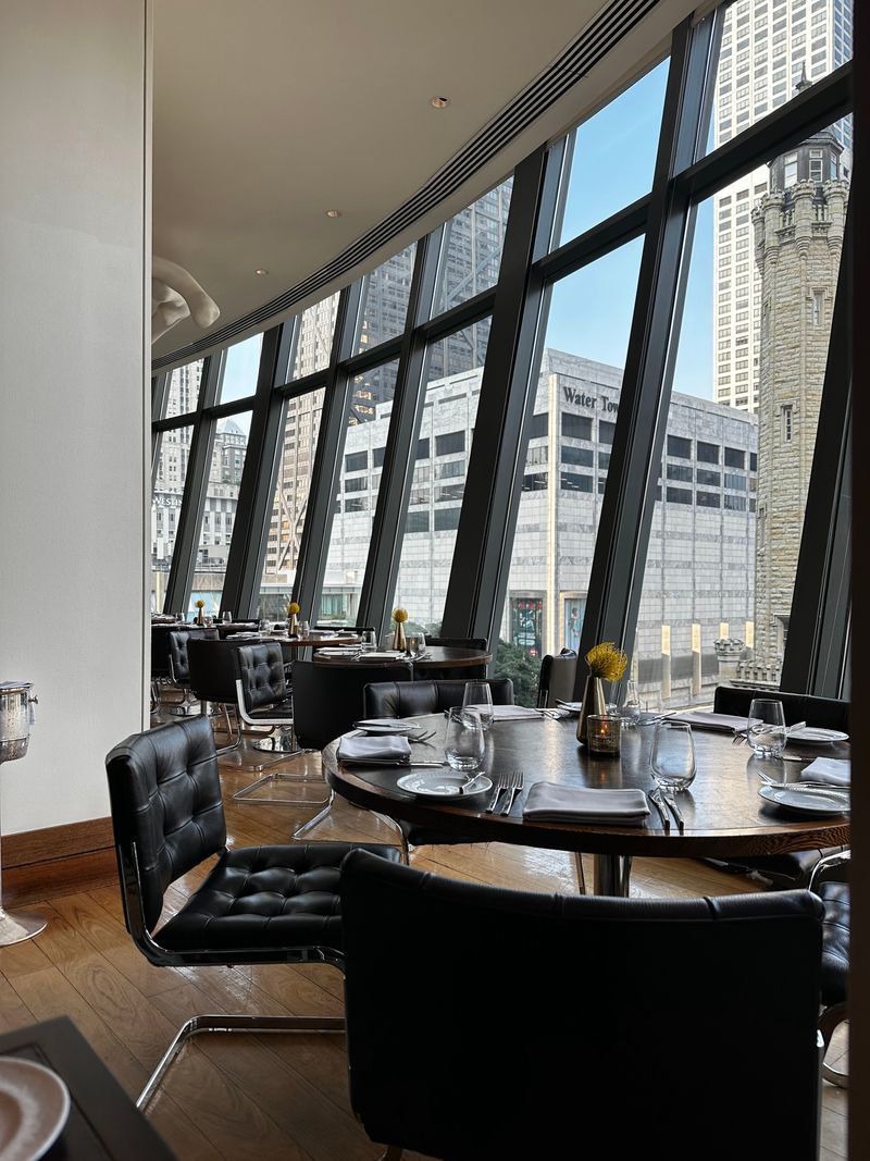 NoMI at Park Hyatt – Chicago