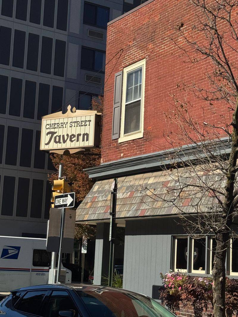 Cherry Street Tavern &mdash; Philadelphia, PA