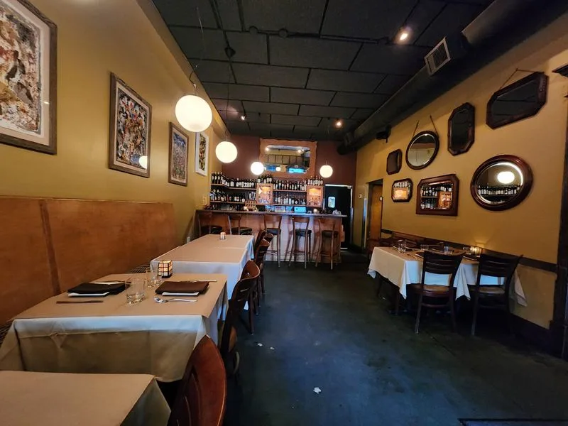 a Cena, Portland, Oregon