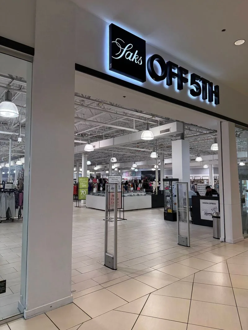 Saks OFF 5TH: Designer Finds Without the Sting