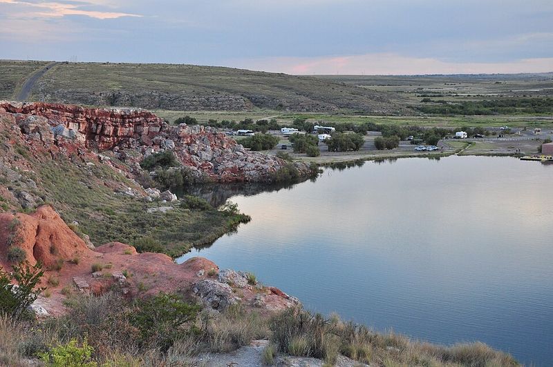 Bottomless Lakes State Park