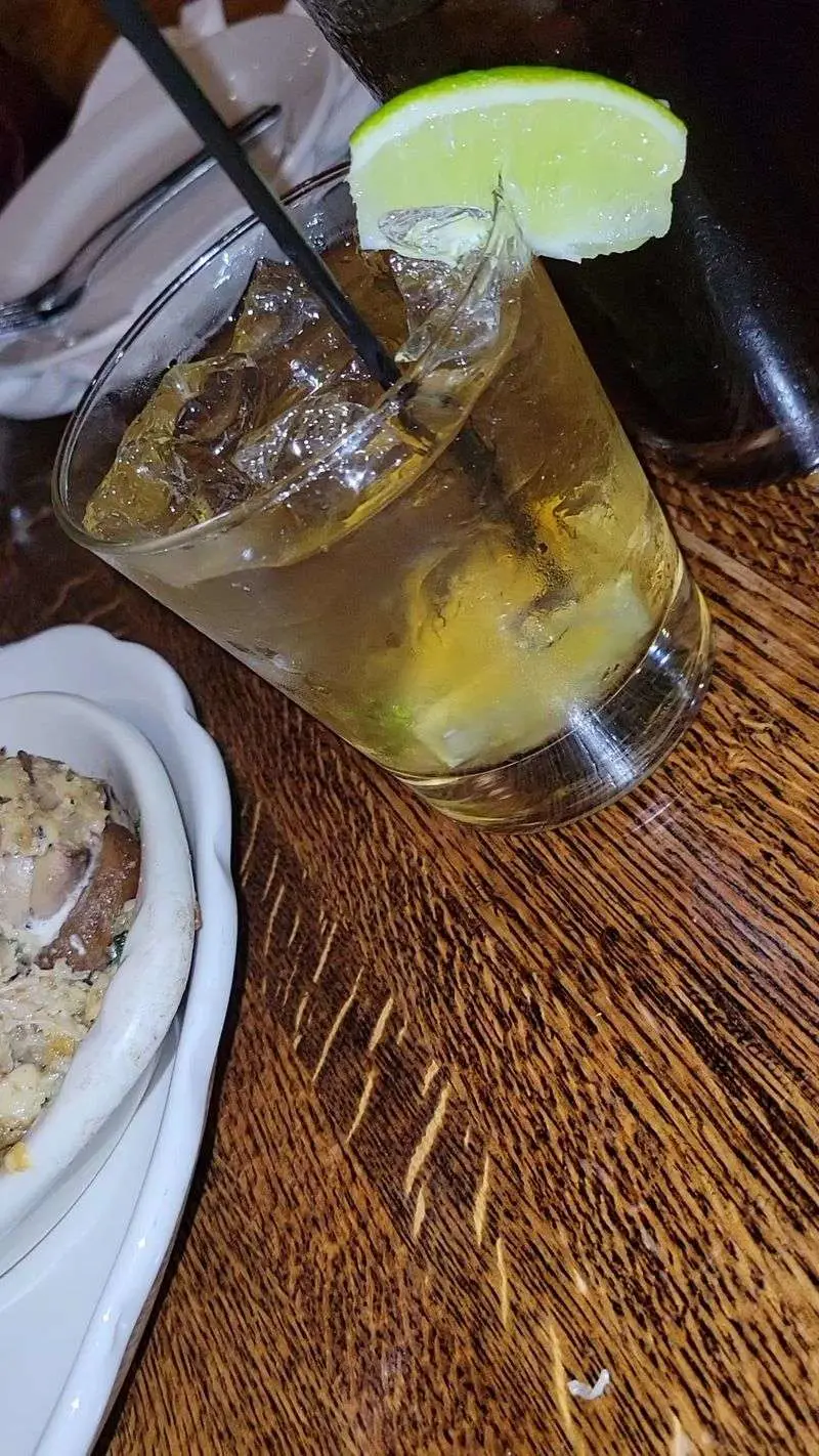 Desserts and a final toast