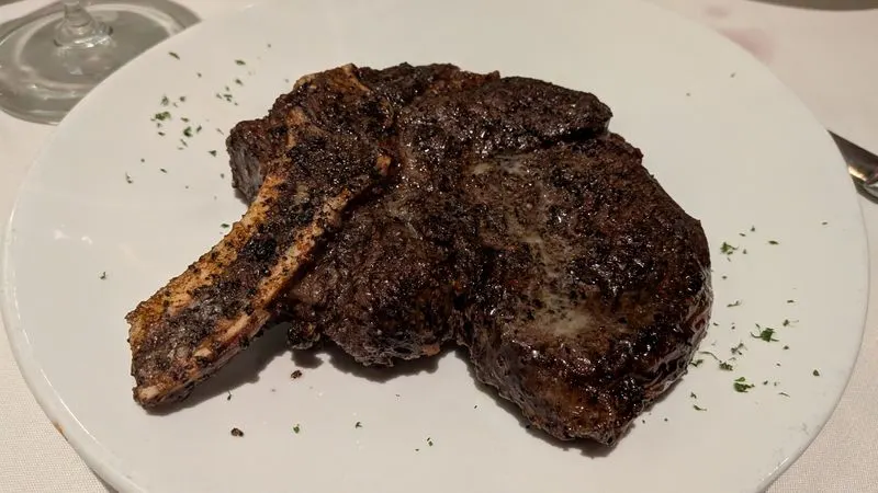 Fleming’s Prime Steakhouse & Wine Bar