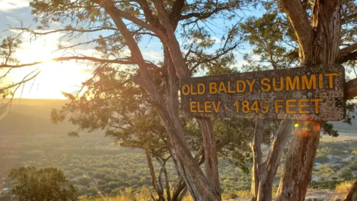 The 1,774-Acre State Park in Texas That Turns Into a Winter Weekend Tradition