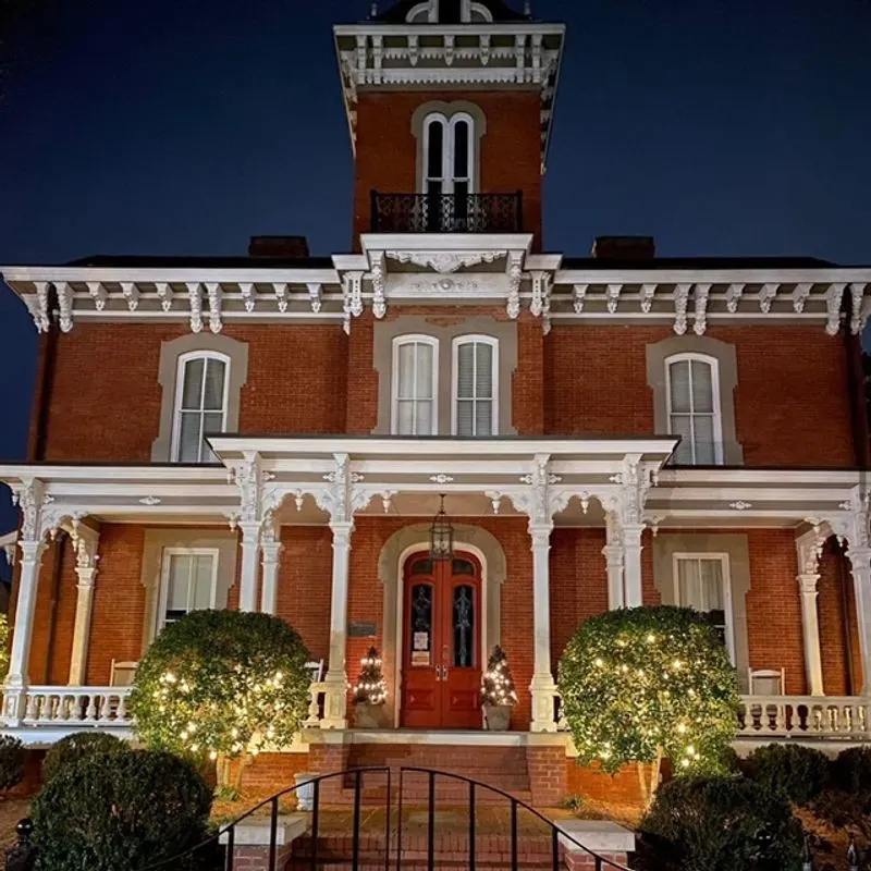 Second Empire Restaurant and Tavern