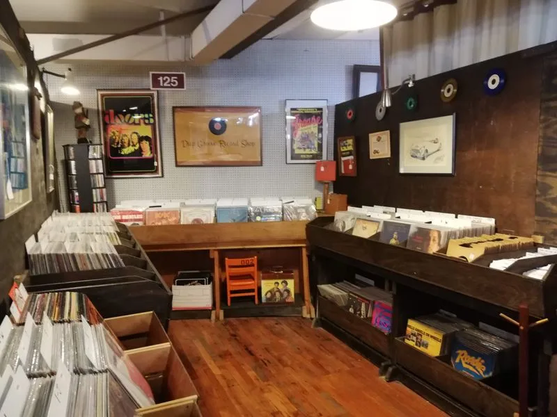 Antique Depot, Alexandria