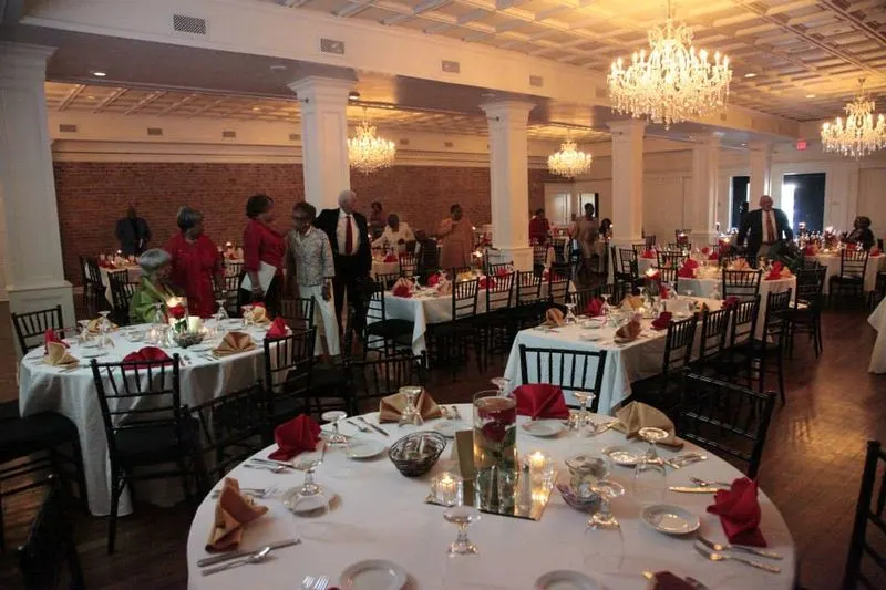 Alabama &mdash; George&rsquo;s Steak Pit (Sheffield)