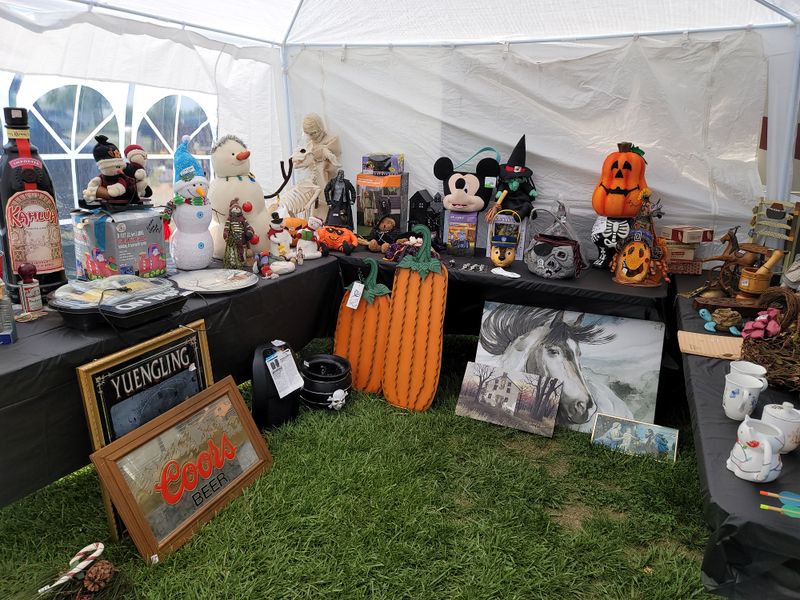 Shen-Valley Flea Market - White Post