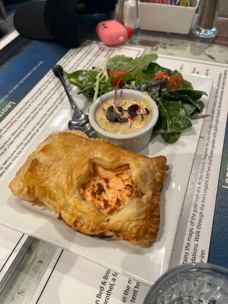 Historic Skagway Inn / Olivia&rsquo;s Alaskan Bistro