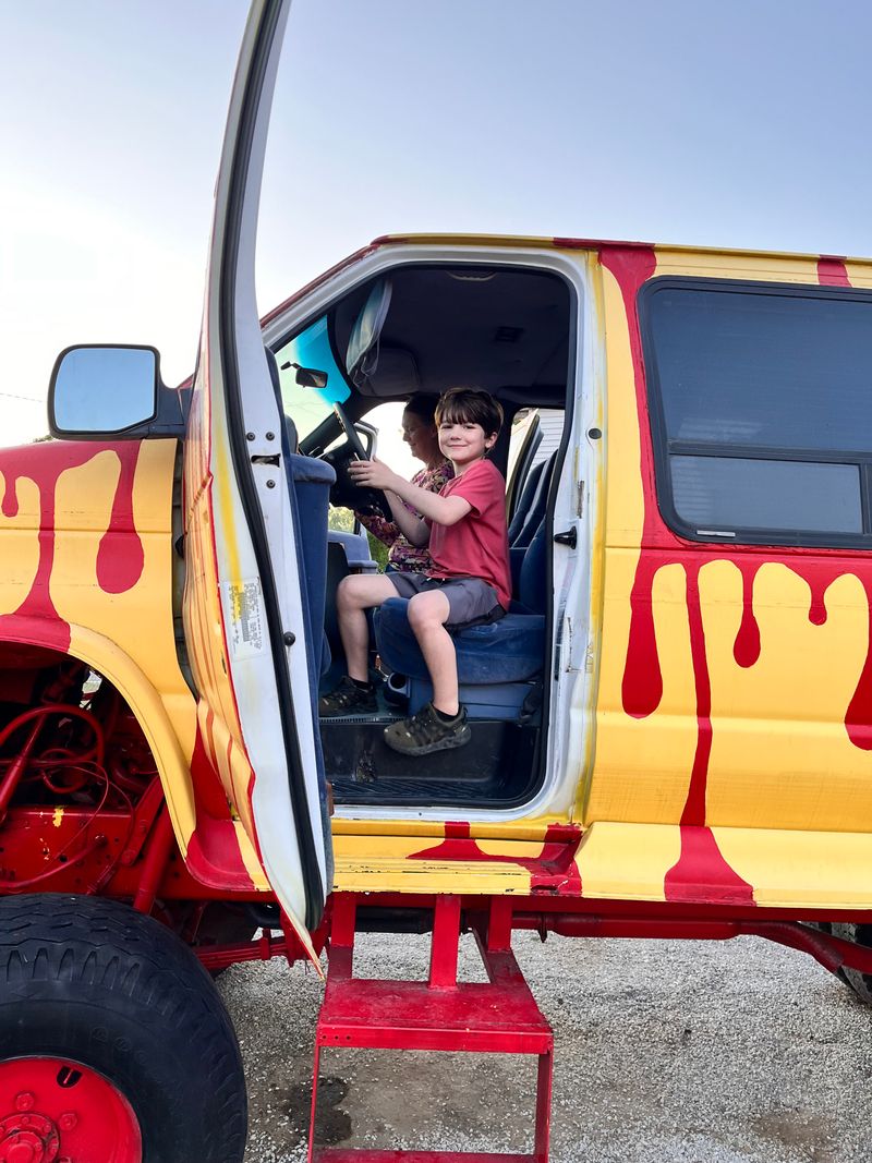 Monster Truck Photo Stage