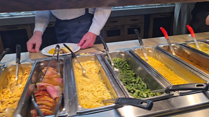 Der Dutchman Restaurant &mdash; Walnut Creek, OH