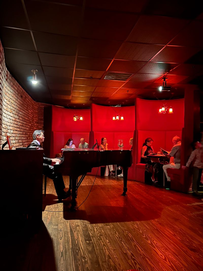 Service, Atmosphere, and Dress Code