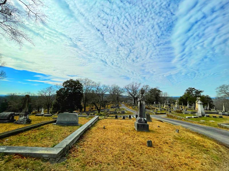 Myrtle Hill Cemetery