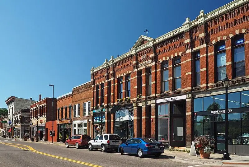 Small-Town Boutiques for Holiday Shopping