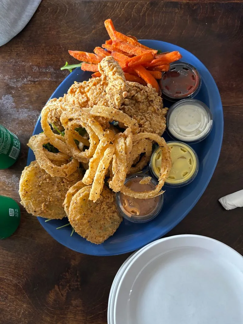 The Whistle Stop Caf&eacute;