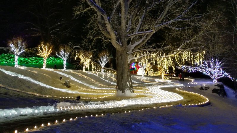 Naumkeag Holiday Stroll