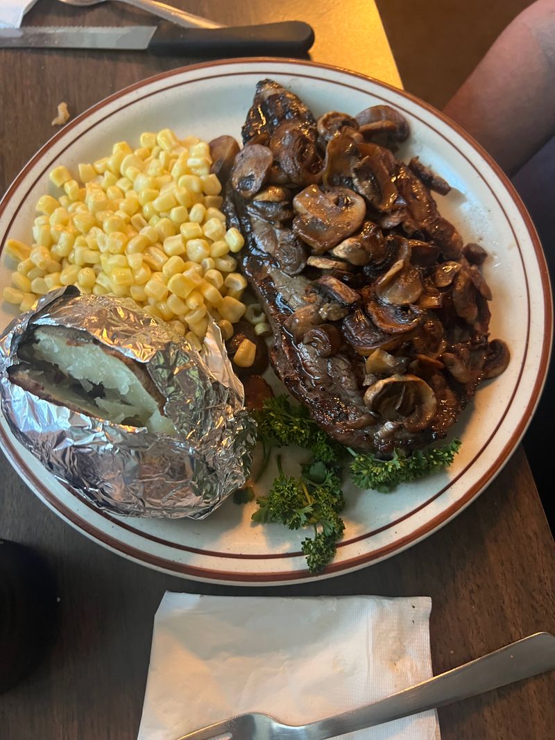 Frontier Bar & Supper Club, Dunkirk